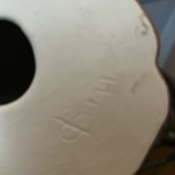 Dog River Pottery Collector Piece - Picture 5 of 6